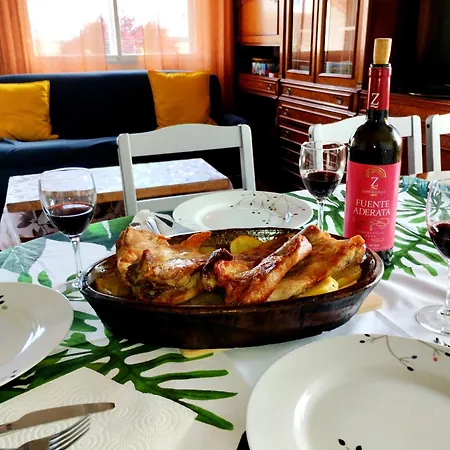 Dom wakacyjny Pet Friendly La Golondrina Del Duraton Sebúlcor