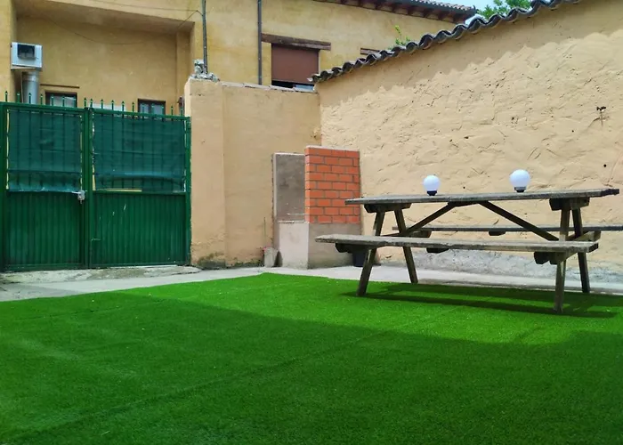 Pet Friendly La Golondrina Del Duratón Сasa de vacaciones Sebúlcor